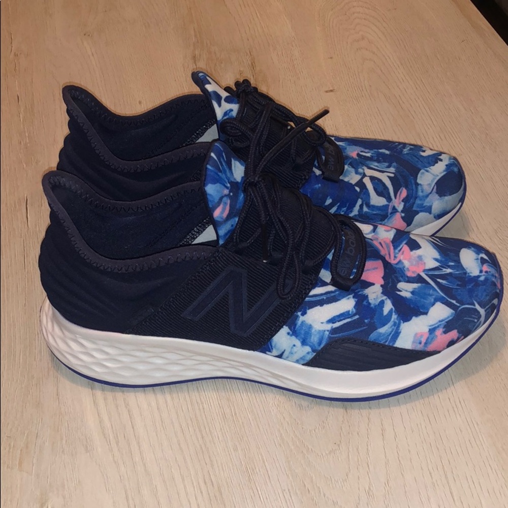 NW New Balance Fresh Foam Roav Women’s size 8.5